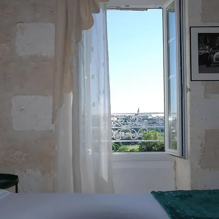 Domaine Du Champ Fleuri 3*