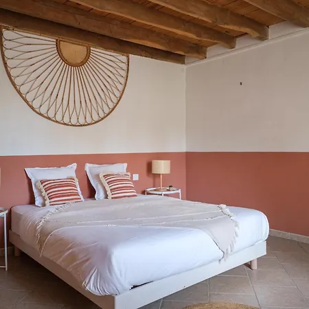 Domaine Du Champ Fleuri B&B
