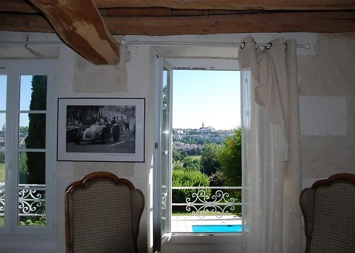 Domaine Du Champ Fleuri Angouleme