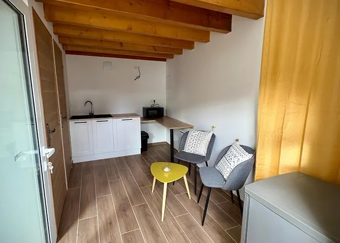 Domaine Du Champ Fleuri